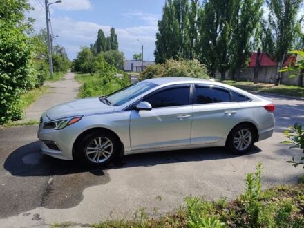 Серый Хендай Соната, объемом двигателя 2.4 л и пробегом 150 тыс. км за 10000 $, фото 1 на Automoto.ua