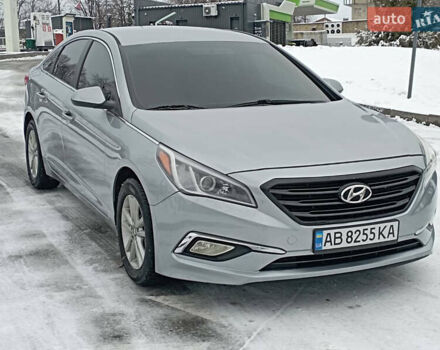 Сірий Хендай Соната, об'ємом двигуна 2.36 л та пробігом 200 тис. км за 7700 $, фото 1 на Automoto.ua