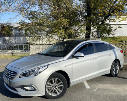 Хендай Соната 2014 у Києві на Automoto.ua Сірий Хендай Соната, об'ємом двигуна 2 л та пробігом 252 тис. км за 7350 $, фото 1 на Automoto.ua