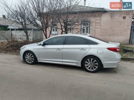 Хендай Соната 2014 в Прилуках на Automoto.ua Серый Хендай Соната, объемом двигателя 2.4 л и пробегом 190 тыс. км за 11000 $, фото 1 на Automoto.ua
