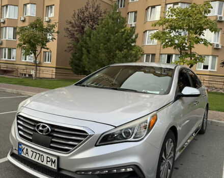 Сірий Хендай Соната, об'ємом двигуна 2.36 л та пробігом 160 тис. км за 11000 $, фото 1 на Automoto.ua
