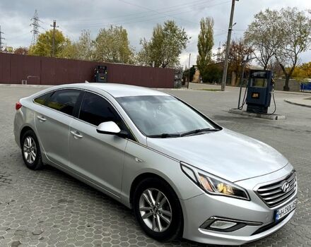 Серый Хендай Соната, объемом двигателя 2 л и пробегом 331 тыс. км за 8900 $, фото 1 на Automoto.ua
