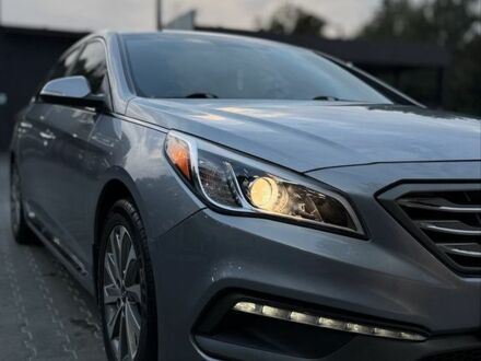 Сірий Хендай Соната, об'ємом двигуна 2.4 л та пробігом 155 тис. км за 11800 $, фото 1 на Automoto.ua