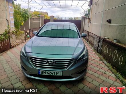 Сірий Хендай Соната, об'ємом двигуна 2.4 л та пробігом 138 тис. км за 8700 $, фото 1 на Automoto.ua
