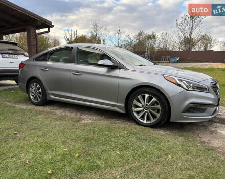 Серый Хендай Соната, объемом двигателя 2.36 л и пробегом 100 тыс. км за 9000 $, фото 1 на Automoto.ua