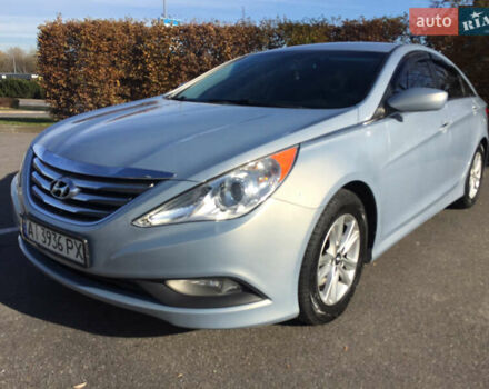 Серый Хендай Соната, объемом двигателя 2.36 л и пробегом 160 тыс. км за 8900 $, фото 1 на Automoto.ua