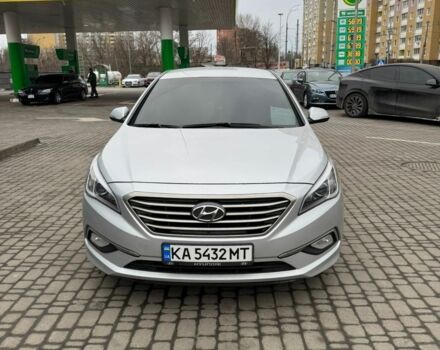 Сірий Хендай Соната, об'ємом двигуна 2 л та пробігом 240 тис. км за 4999 $, фото 1 на Automoto.ua