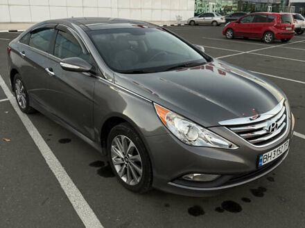 Серый Хендай Соната, объемом двигателя 2.4 л и пробегом 79 тыс. км за 12300 $, фото 1 на Automoto.ua