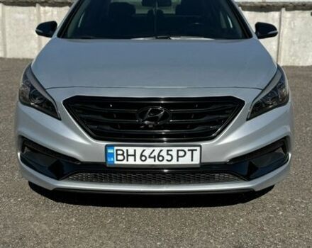 Серый Хендай Соната, объемом двигателя 2.4 л и пробегом 212 тыс. км за 12700 $, фото 1 на Automoto.ua