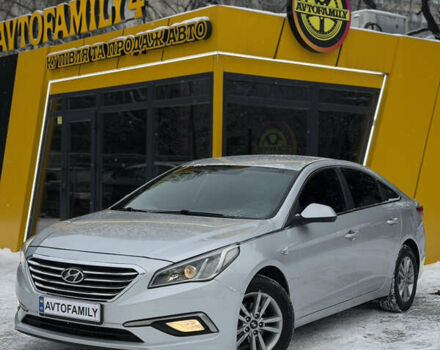 Серый Хендай Соната, объемом двигателя 2 л и пробегом 265 тыс. км за 9000 $, фото 1 на Automoto.ua