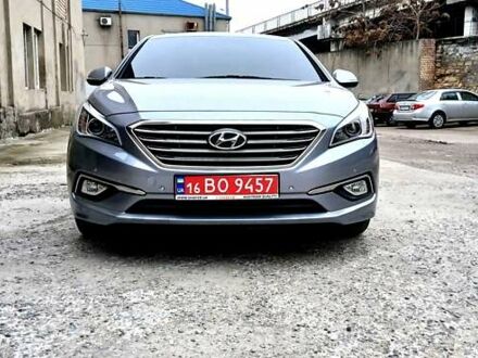 Сірий Хендай Соната, об'ємом двигуна 2 л та пробігом 61 тис. км за 15000 $, фото 1 на Automoto.ua