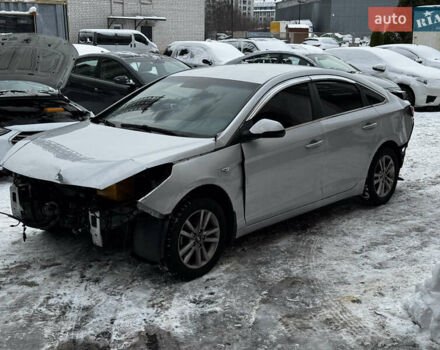 Серый Хендай Соната, объемом двигателя 2 л и пробегом 292 тыс. км за 3999 $, фото 1 на Automoto.ua