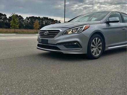 Серый Хендай Соната, объемом двигателя 2.36 л и пробегом 140 тыс. км за 14200 $, фото 1 на Automoto.ua