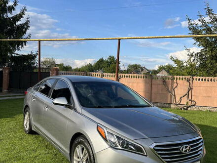 Сірий Хендай Соната, об'ємом двигуна 2.36 л та пробігом 174 тис. км за 10600 $, фото 1 на Automoto.ua