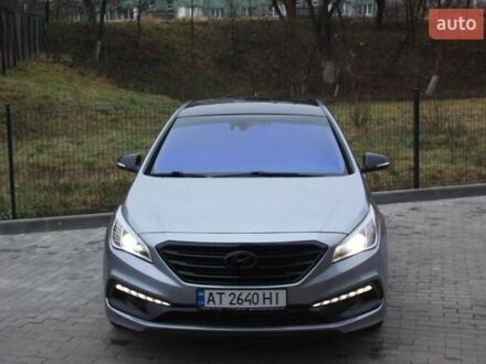 Сірий Хендай Соната, об'ємом двигуна 2.36 л та пробігом 118 тис. км за 11300 $, фото 1 на Automoto.ua