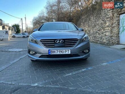 Сірий Хендай Соната, об'ємом двигуна 2.36 л та пробігом 183 тис. км за 9500 $, фото 1 на Automoto.ua