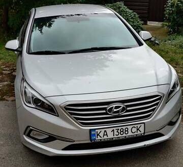 Серый Хендай Соната, объемом двигателя 2 л и пробегом 186 тыс. км за 10500 $, фото 1 на Automoto.ua