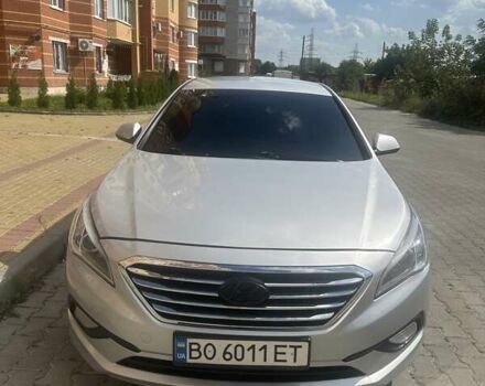 Сірий Хендай Соната, об'ємом двигуна 2 л та пробігом 350 тис. км за 9000 $, фото 1 на Automoto.ua