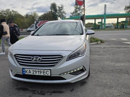 Сірий Хендай Соната, об'ємом двигуна 2.4 л та пробігом 130 тис. км за 11000 $, фото 1 на Automoto.ua