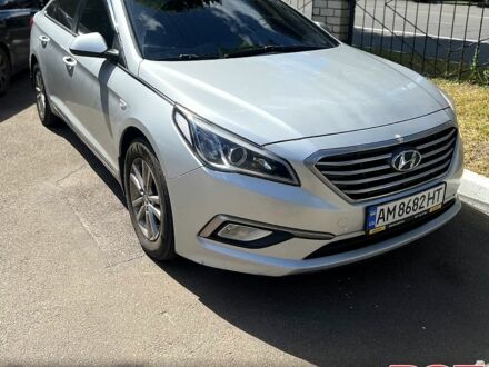 Серый Хендай Соната, объемом двигателя 2 л и пробегом 330 тыс. км за 9500 $, фото 1 на Automoto.ua