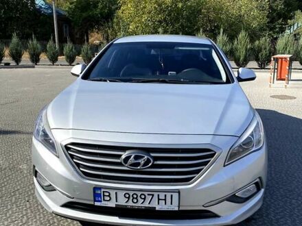 Сірий Хендай Соната, об'ємом двигуна 2 л та пробігом 335 тис. км за 9200 $, фото 1 на Automoto.ua