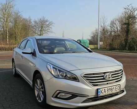 Сірий Хендай Соната, об'ємом двигуна 2 л та пробігом 234 тис. км за 8900 $, фото 1 на Automoto.ua