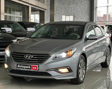 Сірий Хендай Соната, об'ємом двигуна 2 л та пробігом 176 тис. км за 14440 $, фото 1 на Automoto.ua