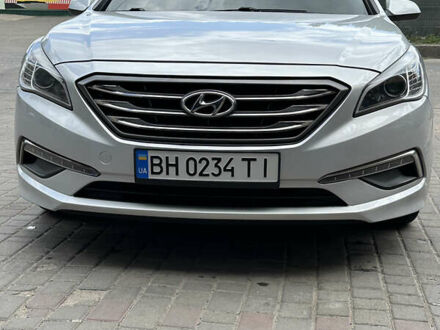 Сірий Хендай Соната, об'ємом двигуна 2.4 л та пробігом 155 тис. км за 10900 $, фото 1 на Automoto.ua