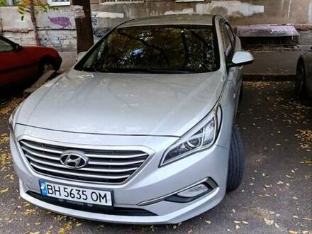 Серый Хендай Соната, объемом двигателя 2 л и пробегом 495 тыс. км за 8500 $, фото 1 на Automoto.ua