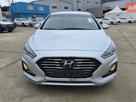 Серый Хендай Соната, объемом двигателя 2 л и пробегом 384 тыс. км за 10990 $, фото 1 на Automoto.ua