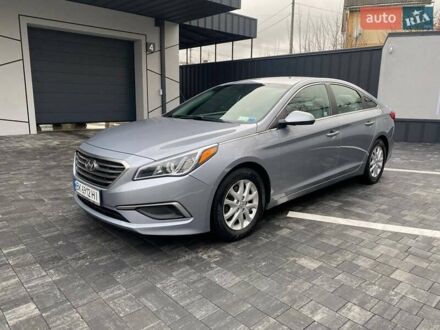 Сірий Хендай Соната, об'ємом двигуна 2.36 л та пробігом 177 тис. км за 10950 $, фото 1 на Automoto.ua
