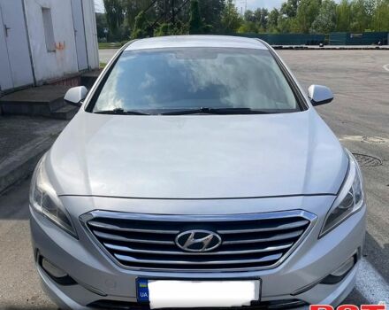 Сірий Хендай Соната, об'ємом двигуна 2 л та пробігом 280 тис. км за 6000 $, фото 1 на Automoto.ua