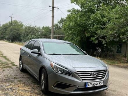 Серый Хендай Соната, объемом двигателя 2.36 л и пробегом 110 тыс. км за 10500 $, фото 1 на Automoto.ua