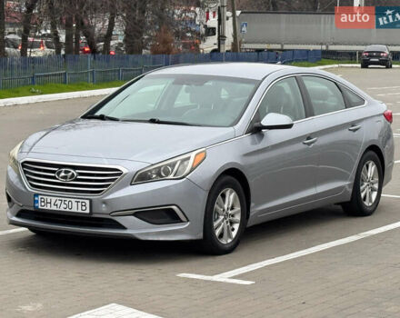 Серый Хендай Соната, объемом двигателя 2.4 л и пробегом 167 тыс. км за 8900 $, фото 1 на Automoto.ua