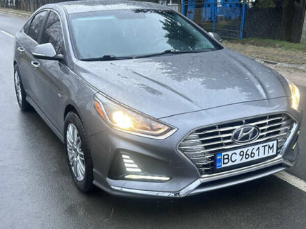 Хендай Соната 2018 в Львове на Automoto.ua Серый Хендай Соната, объемом двигателя 2 л и пробегом 121 тыс. км за 16500 $, фото 1 на Automoto.ua
