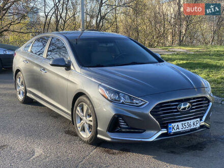 Хендай Соната 2018 в Киеве на Automoto.ua Серый Хендай Соната, объемом двигателя 2.4 л и пробегом 75 тыс. км за 13700 $, фото 1 на Automoto.ua
