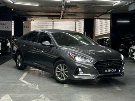 Сірий Хендай Соната, об'ємом двигуна 2.36 л та пробігом 109 тис. км за 12999 $, фото 1 на Automoto.ua