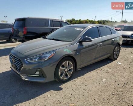 Сірий Хендай Соната, об'ємом двигуна 2 л та пробігом 111 тис. км за 1500 $, фото 1 на Automoto.ua