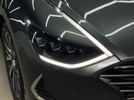Хендай Соната 2019 в Виноградове на Automoto.ua Серый Хендай Соната, объемом двигателя 2 л и пробегом 127 тыс. км за 25000 $, фото 1 на Automoto.ua