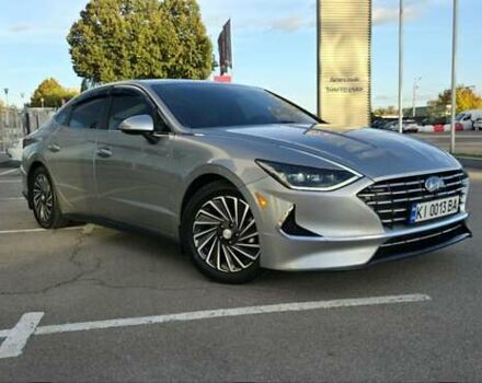 Сірий Хендай Соната, об'ємом двигуна 2 л та пробігом 53 тис. км за 27000 $, фото 1 на Automoto.ua