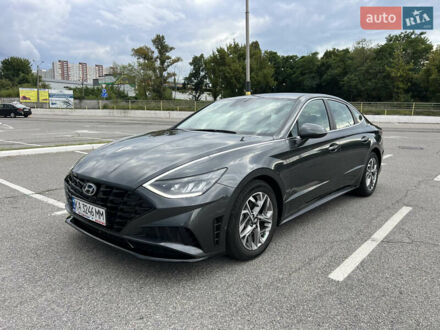 Хендай Соната 2021 у Києві на Automoto.ua Сірий Хендай Соната, об'ємом двигуна 2.5 л та пробігом 43 тис. км за 22400 $, фото 1 на Automoto.ua