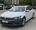 Синій Хендай Соната, об'ємом двигуна 2.4 л та пробігом 160 тис. км за 8014 $, фото 1 на Automoto.ua