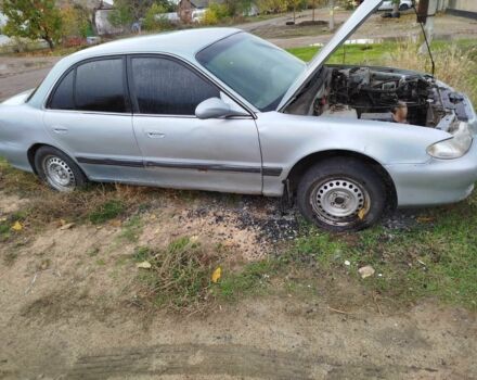 Синий Хендай Соната, объемом двигателя 2 л и пробегом 3 тыс. км за 452 $, фото 4 на Automoto.ua