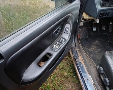 Хендай Соната 1997 у Запоріжжя на Automoto.ua Синій Хендай Соната, об'ємом двигуна 2 л та пробігом 350 тис. км за 598 $, фото 5 на Automoto.ua