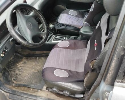 Синий Хендай Соната, объемом двигателя 2 л и пробегом 3 тыс. км за 452 $, фото 6 на Automoto.ua