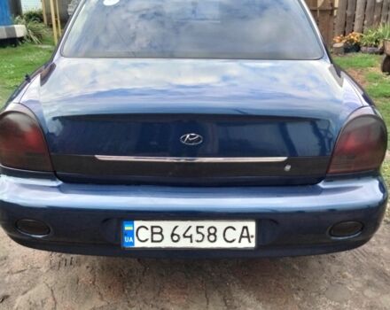 Синий Хендай Соната, объемом двигателя 2 л и пробегом 294 тыс. км за 2700 $, фото 1 на Automoto.ua