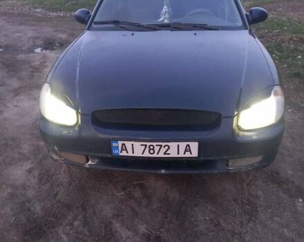 Синий Хендай Соната, объемом двигателя 2 л и пробегом 250 тыс. км за 1700 $, фото 2 на Automoto.ua