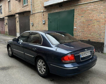 Синий Хендай Соната, объемом двигателя 2.7 л и пробегом 176 тыс. км за 3500 $, фото 6 на Automoto.ua