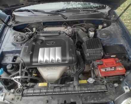 Синий Хендай Соната, объемом двигателя 2 л и пробегом 144 тыс. км за 2200 $, фото 12 на Automoto.ua