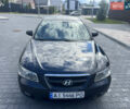 Синий Хендай Соната, объемом двигателя 2.36 л и пробегом 345 тыс. км за 5999 $, фото 1 на Automoto.ua